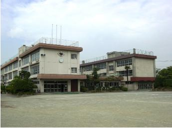  甲府市立山城小学校