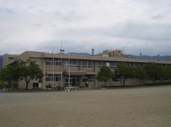 甲府市立善誘館小学校