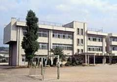 甲斐市立双葉西小学校