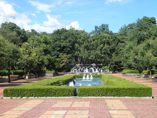 万力公園万葉の森