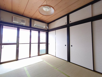 い草の香りが落ち着く素敵な和室です