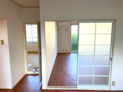 中はこのようになっています