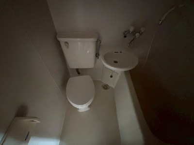 シンプルで使いやすいトイレです