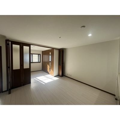 ゆったり過ごせるリビングです