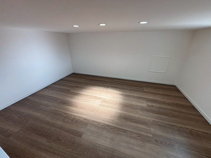 小屋裏物入・・・高さが1.4m以内ですが広さは6帖分！