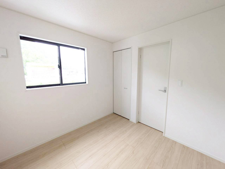 落ち着いた内装仕様で、プライベートな時間を心豊かに過ごせます