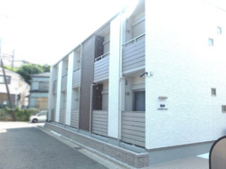 落ち着いた雰囲気の外観です