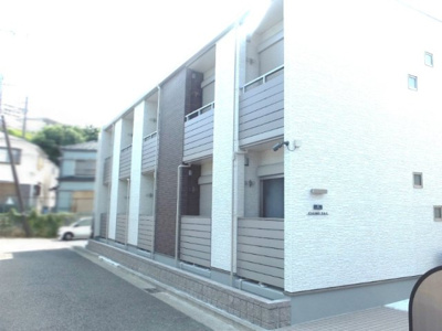 落ち着いた雰囲気の外観です