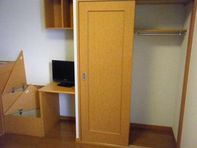 明るい色調の室内です