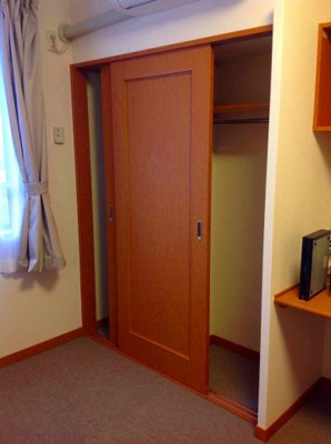 同タイプ部屋の写真となり設備等は現況と異なる場合があります。