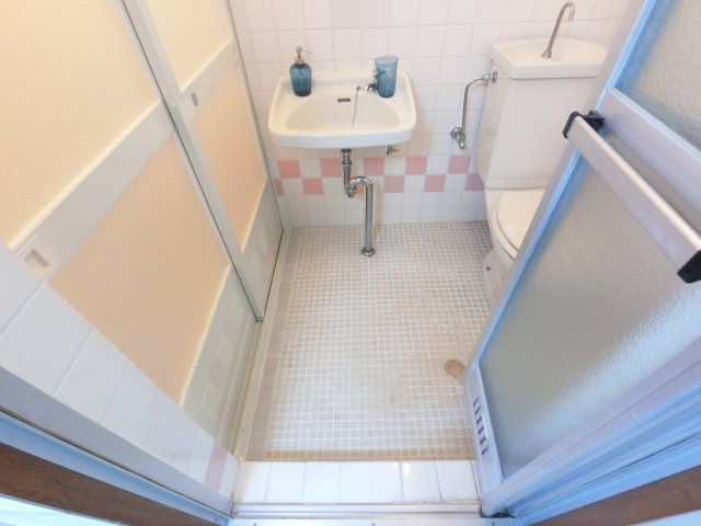独立洗面台が付いています