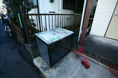 敷地内ゴミ置き場あります