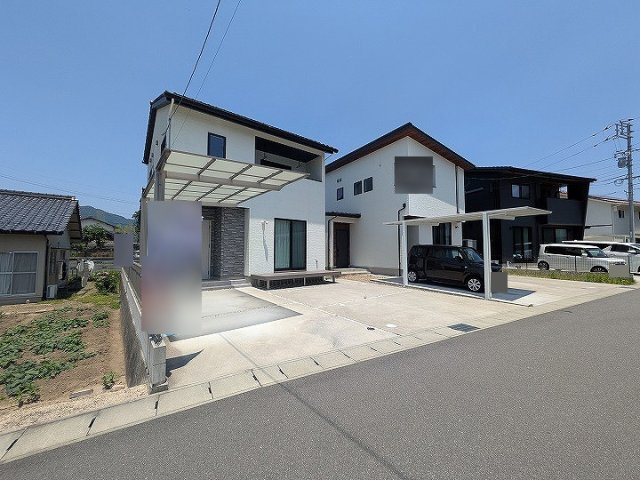 detached 呉地１丁目