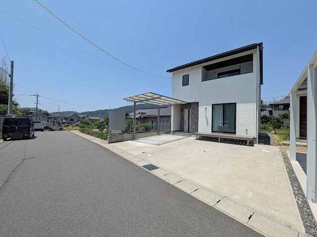 detached 呉地１丁目