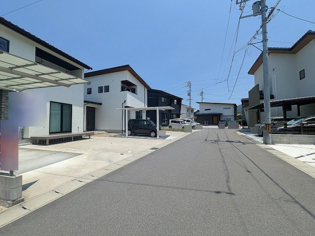 detached 呉地１丁目