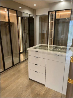 １F　WIC（Walk-in closet）