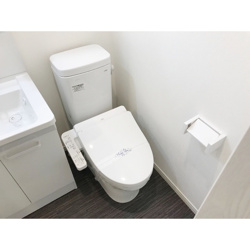 明るい色調の室内です