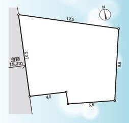 道路幅約18.0mに面した区画図です。敷地は約20.1mの接道があり自由なプランニングがしやすい形状です。南北にのびた形状で様々な用途が検討できます。道路からの出入りも便利な配置となっております。