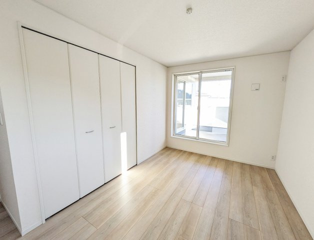 落ち着いた内装仕様で、プライベートな時間を心豊かに過ごせます