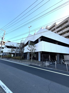 〜駐車場・駐輪場〜