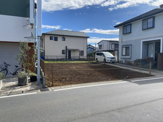 日当たり良好の土地面積約41坪のお土地の販売開始です！現況更地ですので、すぐに建築可能です。