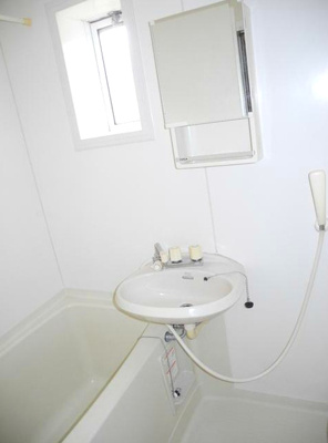 ゆったり過ごせるお風呂です