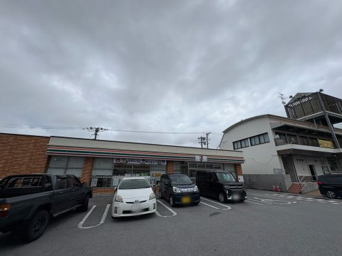セブンイレブン 津嘉山JAおきなわ店
