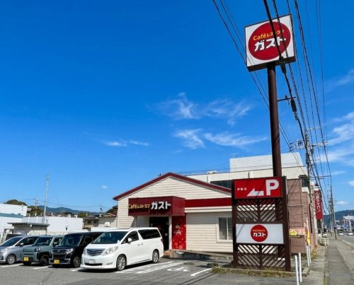 ガスト 伊那店