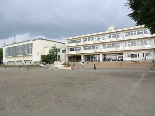 町田市立成瀬小学校