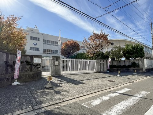 茨木市立白川小学校