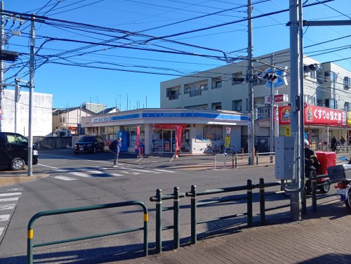 ローソン 興野一丁目店
