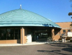 中央市立田富図書館
