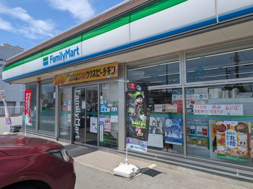 ファミリーマート 甲府富竹店