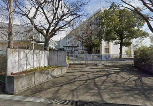 豊田市立衣丘小学校