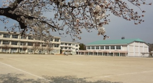 岡崎市立根石小学校