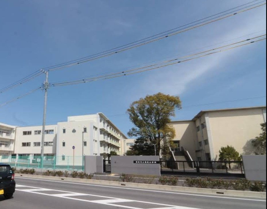 岡崎小学校
