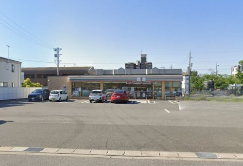 セブンイレブン 岡崎上里2丁目店