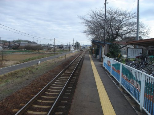 長良川鉄道線　加茂野駅