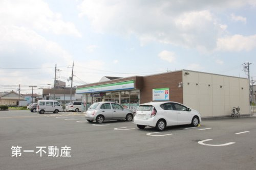 ファミリーマート　加東上中店
