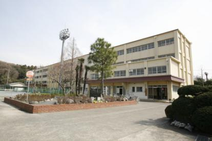 茅ヶ崎市立小出小学校