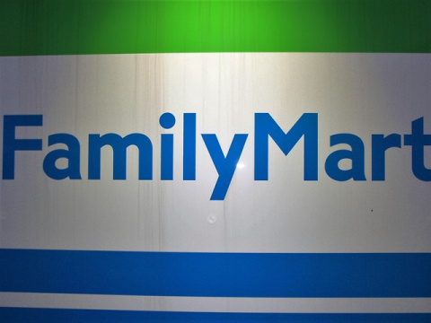 ファミリーマート 川口安行店