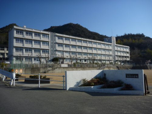 谷外小学校