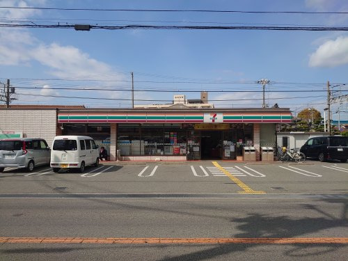 セブンイレブン　姫路白浜町店