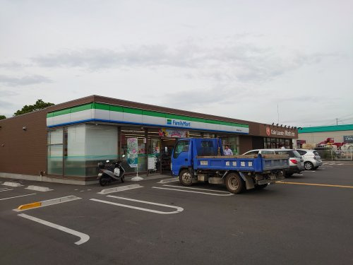 ファミリーマート　姫路飾磨今在家店