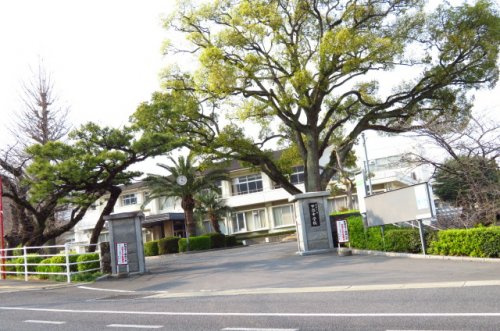 別府市立中部中学校