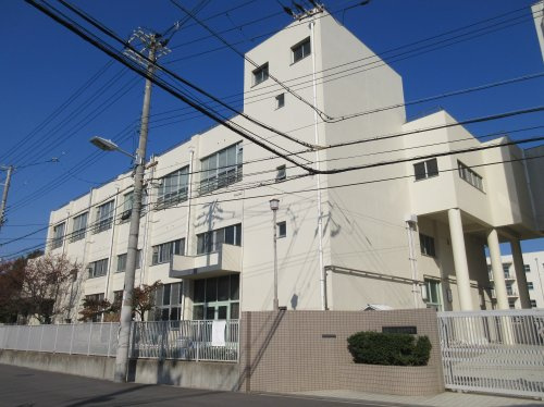 大阪市立諏訪小学校