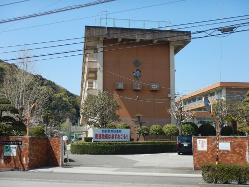 高知市立潮江中学校