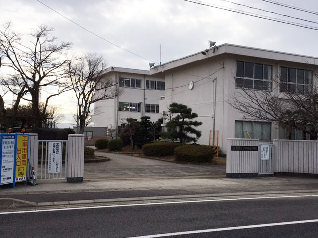 中央小学校