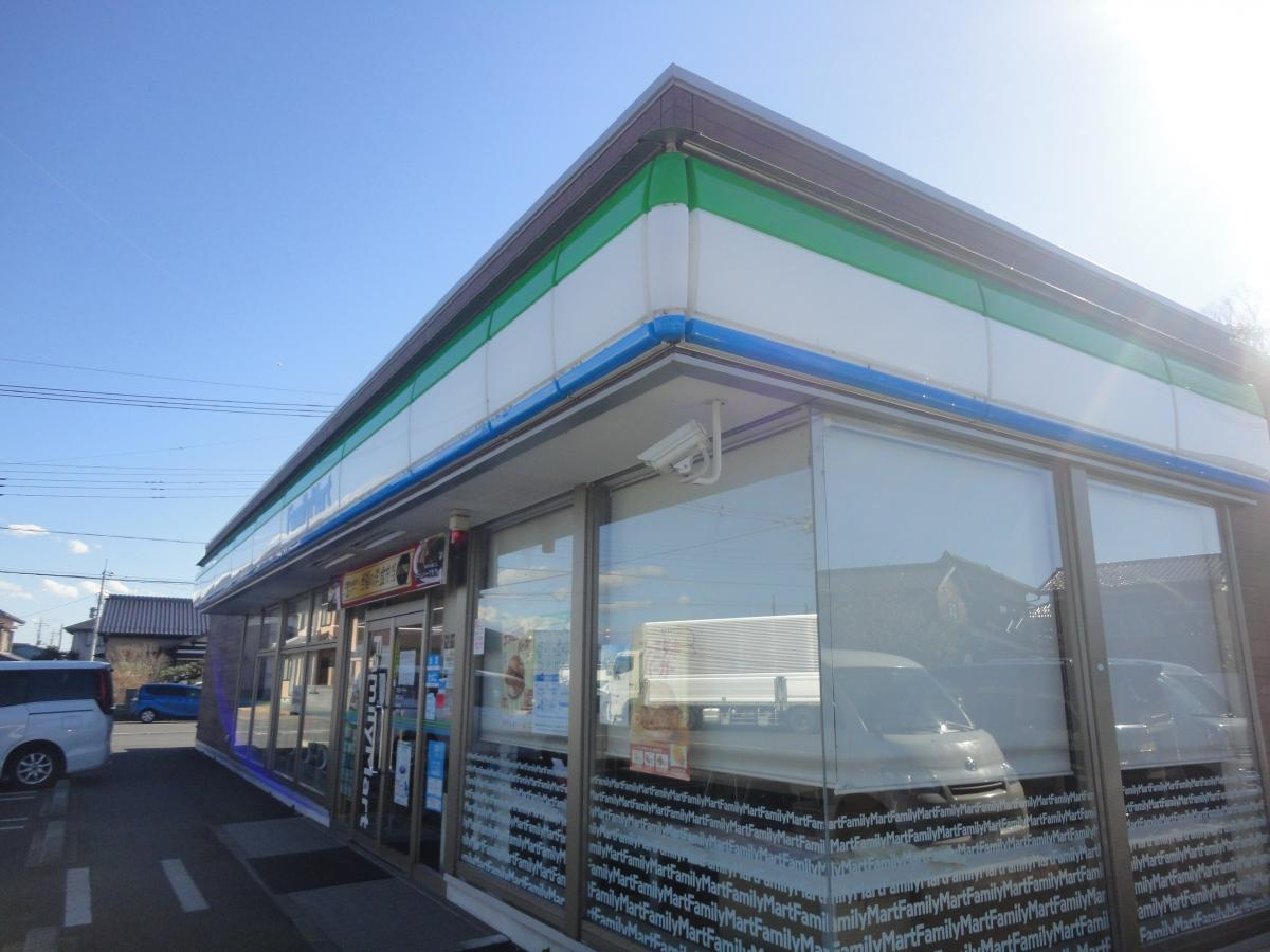 ファミリーマート 守谷立沢店