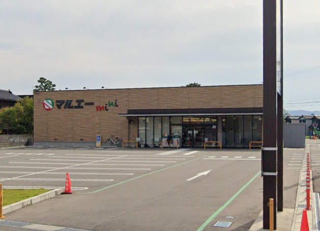 マルエーmini美川店